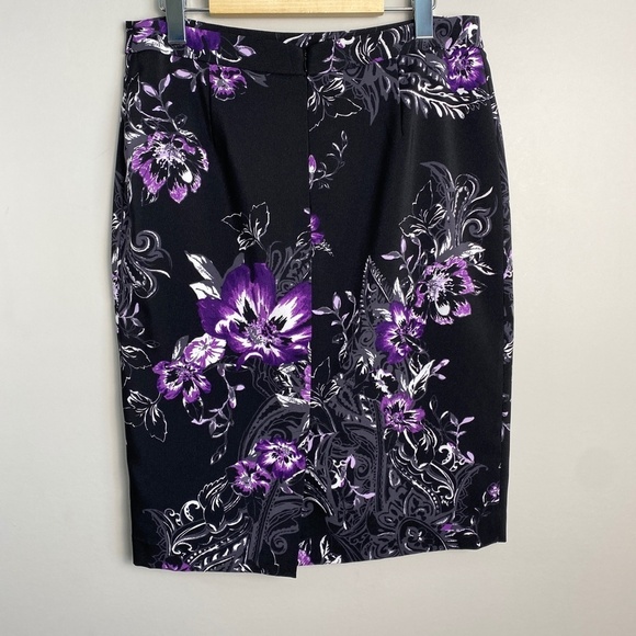 Cleo Women's Black Skirt‎ Purple Floral Print Whimsigoth Size 8 Fairies Mystical - Picture 2 of 11